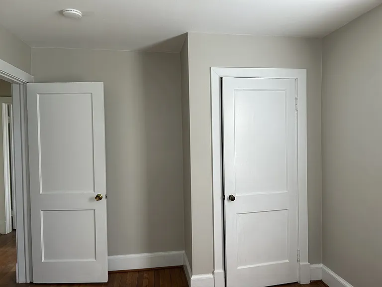352 Shenandoah Ave — Photo 4