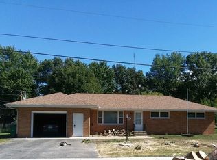 345 N Garfield St, Coal City, IL 60416