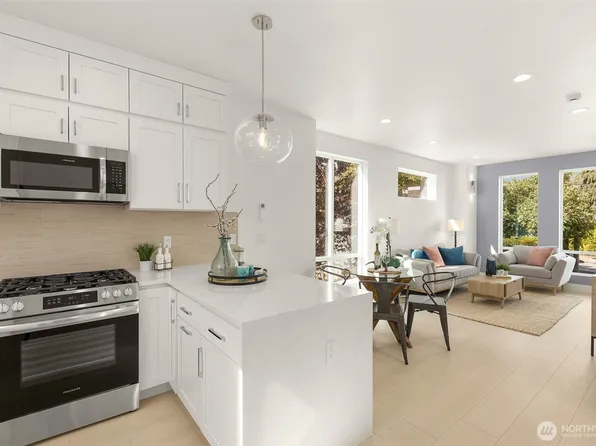 915 N 98th Street #B, Seattle, WA 98103