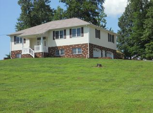 129 Sunset Pass, Big Sandy, TN 38221