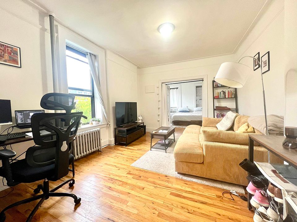 1st image of 500 E 13th St #C3