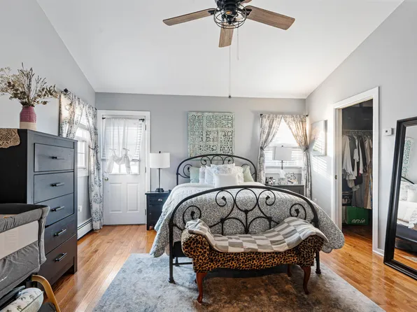 1041 Stonewall Lane image 18 of 48