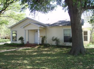 1701 Bonham St, Commerce, TX 75428