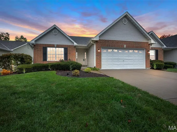 40 Piepers Glen Ct #37A, O'Fallon, MO 63366