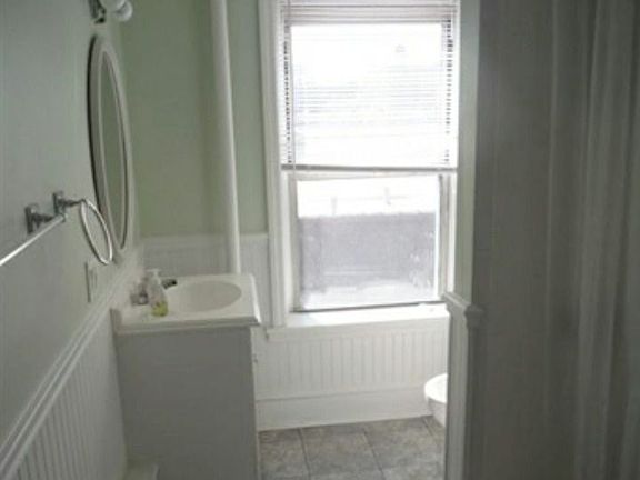 5th image of 100 Lefferts Pl APT 4
