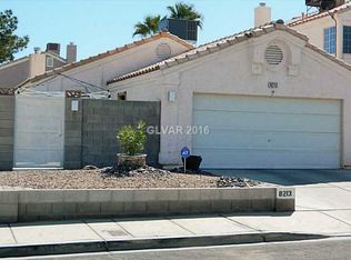 8213 N Gunther Cir, Las Vegas, NV 89145
