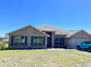 5573 Hannah St, Milton, FL 32570