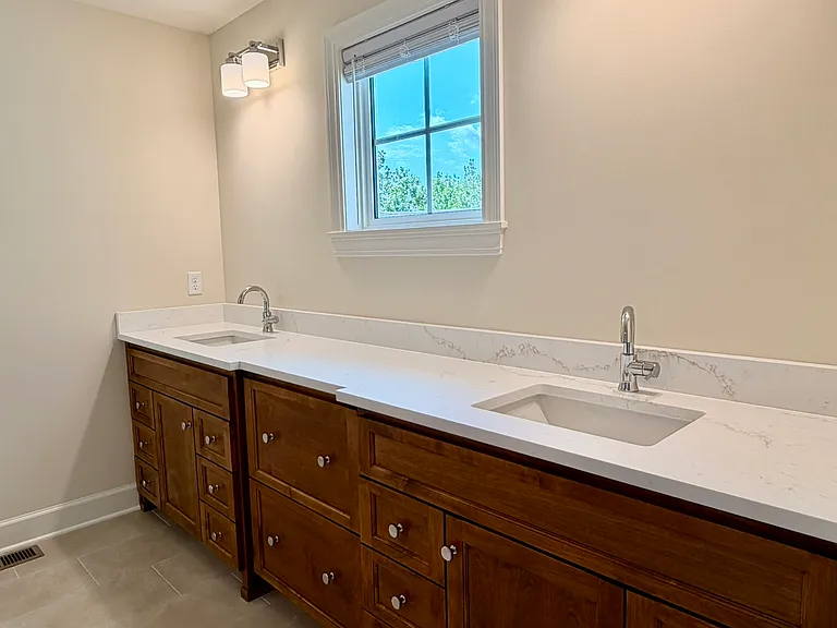 5621 Maggie Way — Photo 14