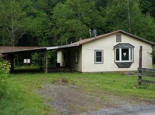 1164 Meathouse Fork Rd, New Milton, WV 26411