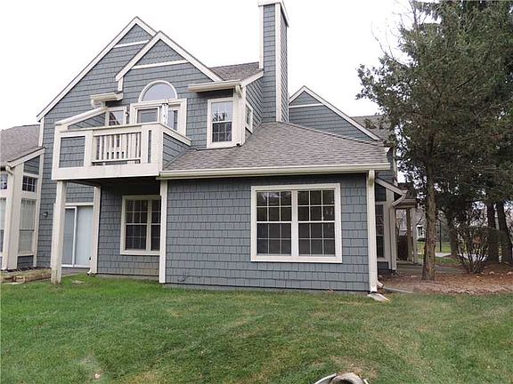 4th image of 7480 Charrington Ct