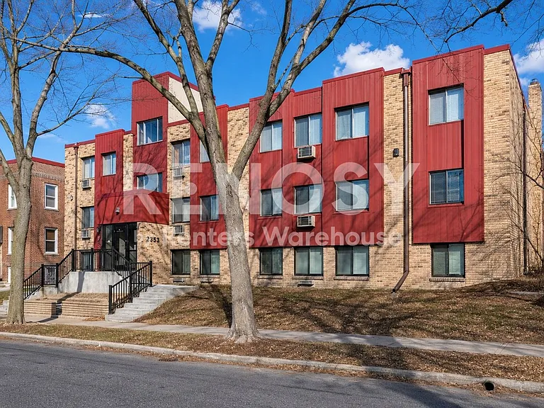 520 Ridgewood Ave #102 — Photo 17