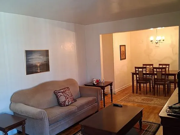 39-50 52nd St APT 4D, Queens, NY 11377