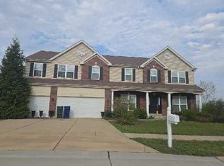4318 Broken Rock Dr, Wentzville, MO