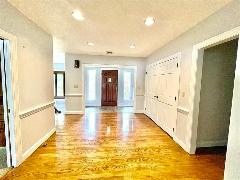 81 Bonny Ln — Photo 32