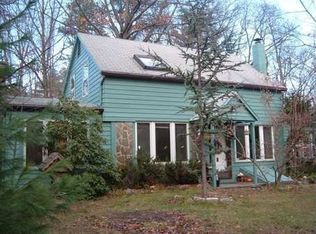 17 Kellars Ln, Tillson, NY 12486