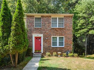 8891 Roberts Dr, Sandy Springs, GA 30350