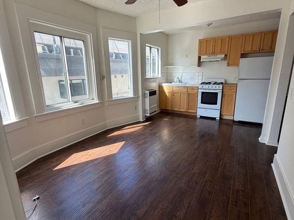 20 Brooks Ave APT 205