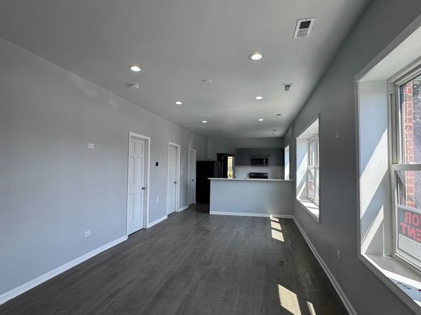 4335 Lawndale Ave #2R