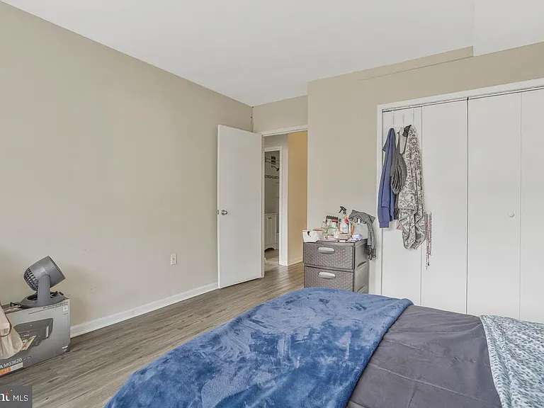 1121 Arlington Blvd #230 — Photo 14