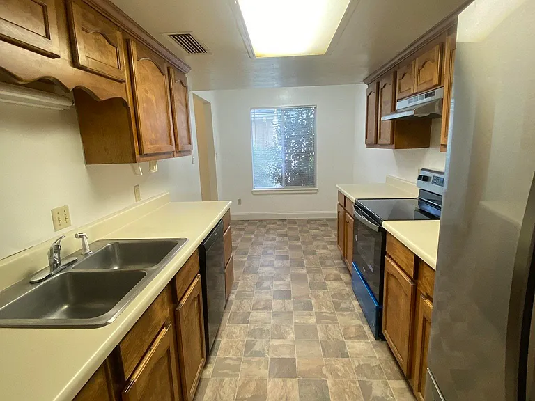 2869 Blair Stone Ct — Photo 9