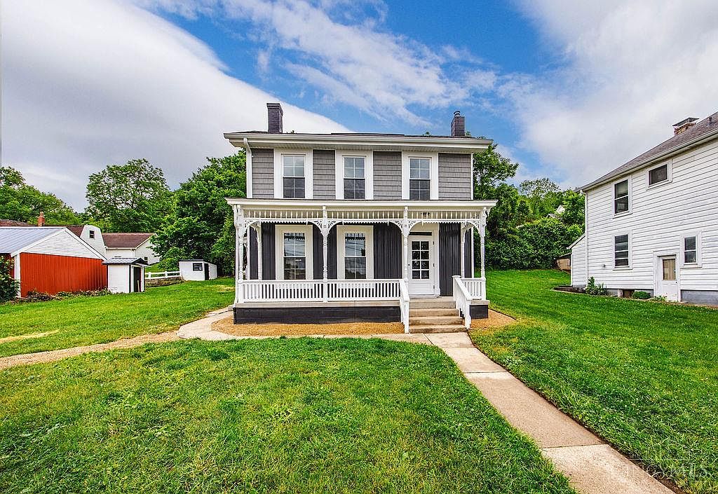 6747 Hill St, Cleves, OH 45002 | Zillow