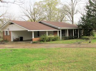 47 Beau Pre Rd, Natchez, MS 39120