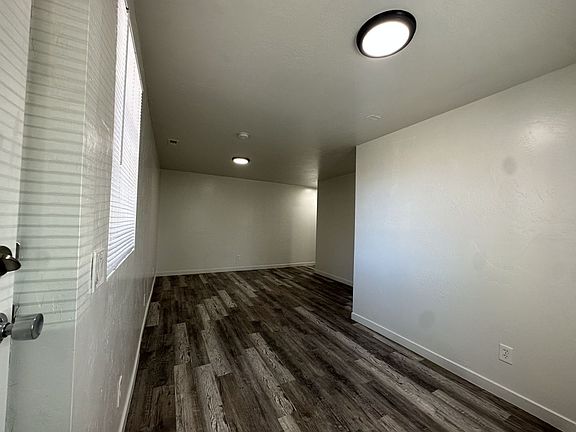 3rd image of 2515 S Parkcrest Dr #4