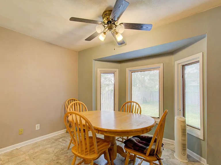 2804 Haverford Rd — Photo 14