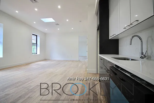 Rented by Superior Homes | media 9