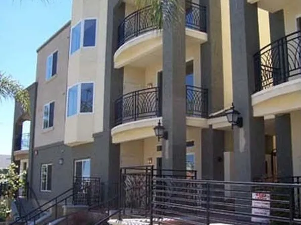 3990 Centre St #30, San Diego, CA 92103