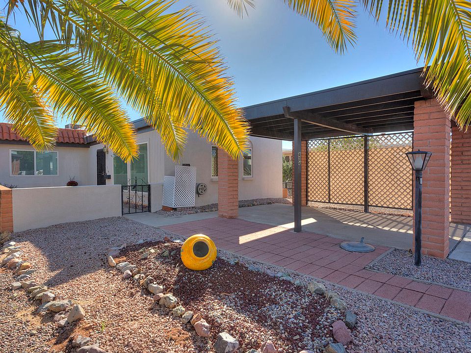 1st image of 424 N Calle De Lumbre