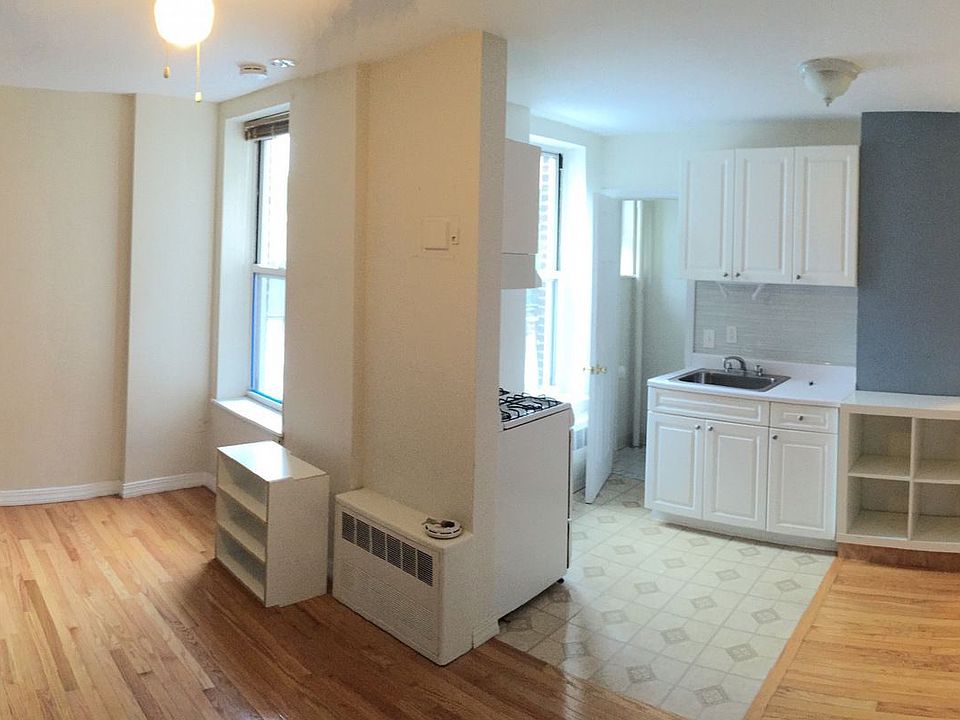 2nd image of 5227 35th St APT 1C
