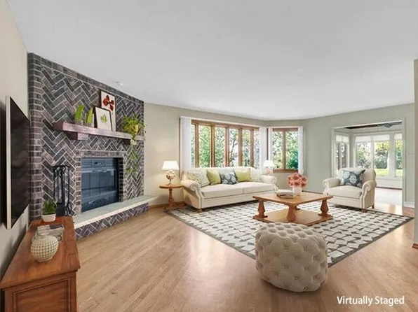 2830 Windepoint COURT, Sheboygan, WI 53083