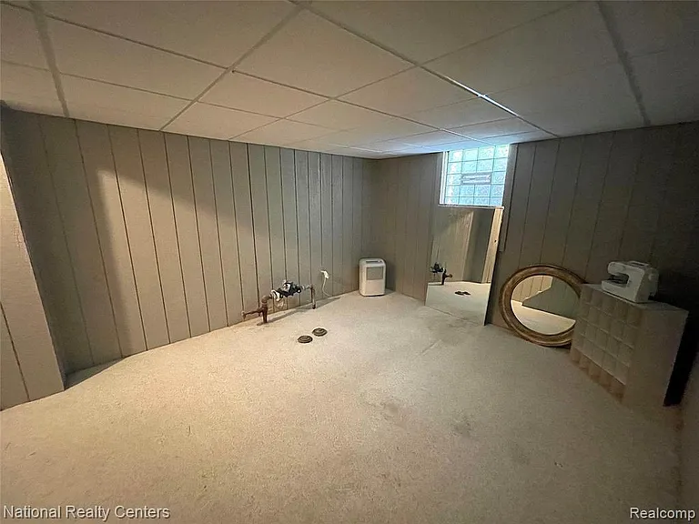 1704 Graefield Rd — Photo 12