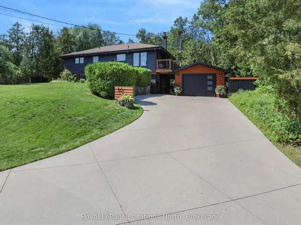 16 Huronia Ptwy, Collingwood, ON L9Y 3Z1