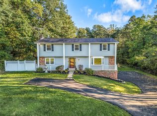208 Leslie Rd, Valencia, PA 16059