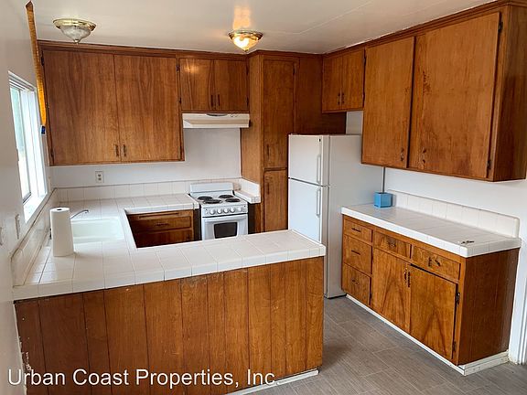 4th image of 3860 35th St APT D