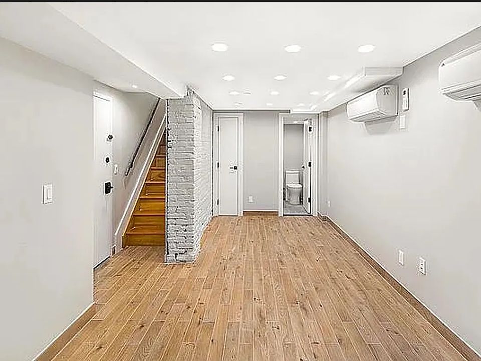2nd image of 315 Menahan St #1A