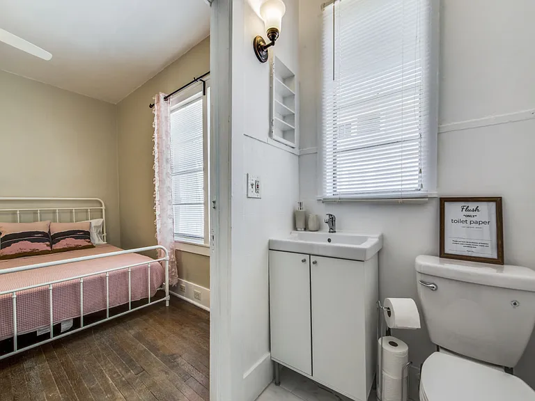 508 E Dewey Pl #1 — Photo 9