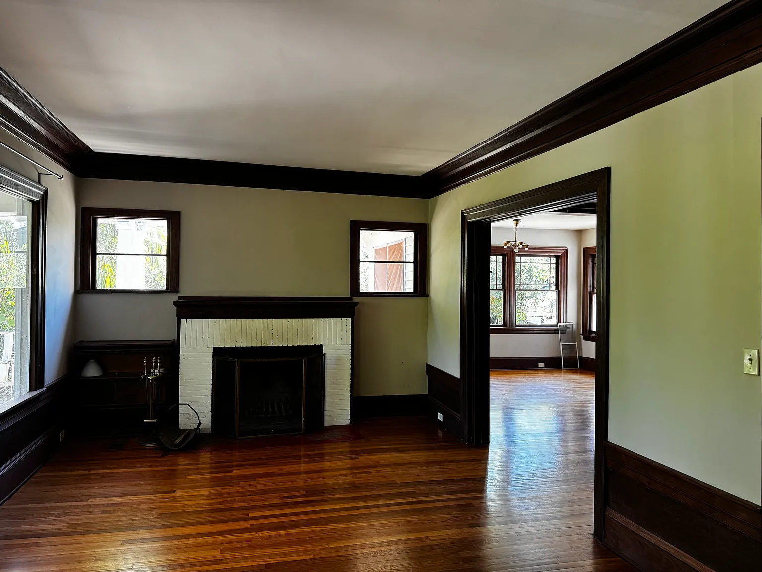 4541 N Congress Ave — Photo 2