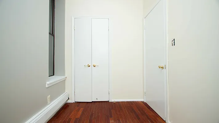 Rented by Nooklyn NYC LLC | media 19