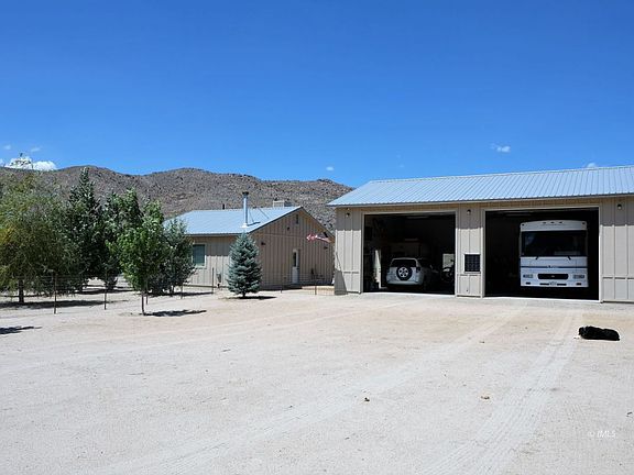 3rd image of 22 Glorias Ln