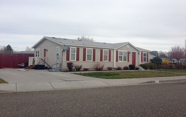 1st image of 2550 Glen Briar Ln