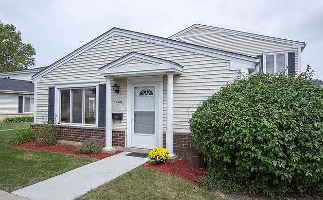 1st image of 1374 Quaker Ln #160-A
