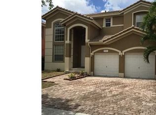 14030 SW 152nd Ter, Miami, FL 33177