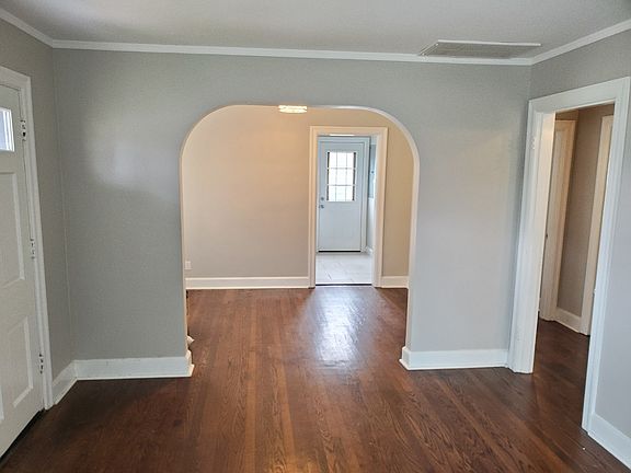 3rd image of 259 Sunrise Ave
