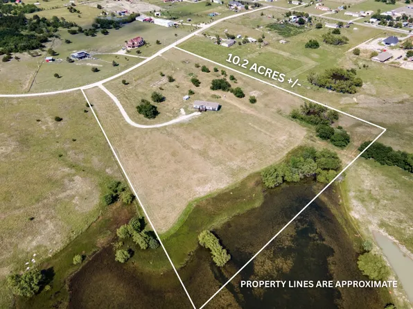 17626 Sanjeev Ln, Nevada, TX 75173