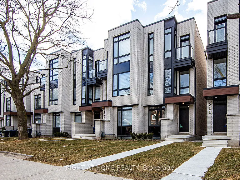 198 McRoberts Ave — Photo 2
