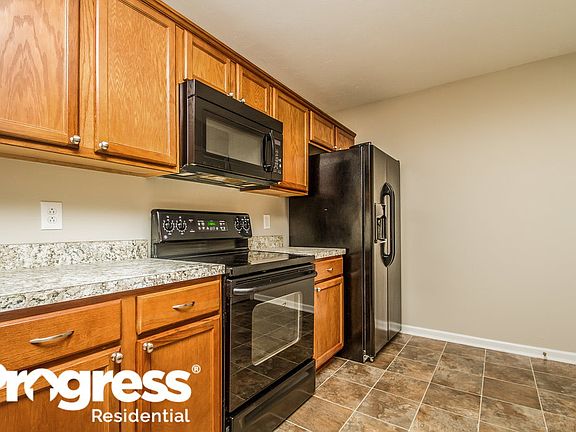 5th image of 819 Kanatak Ln