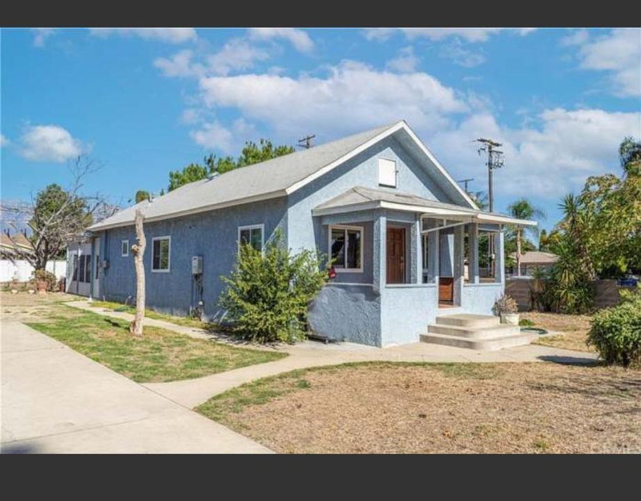 1st image of 221 E California St
